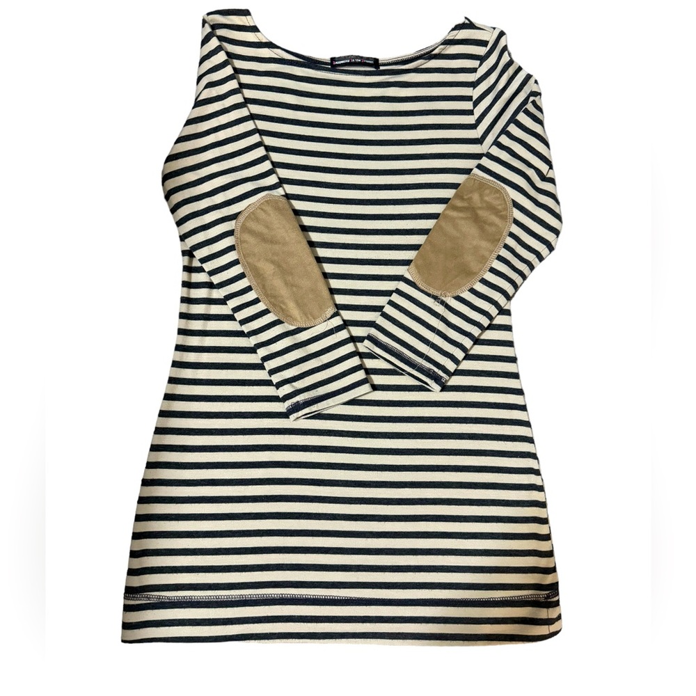 Long t-shirt on cream and grey stripes.